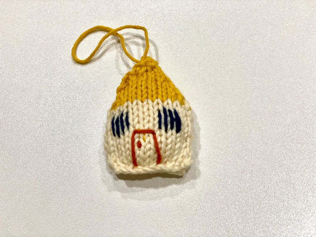 Christmas House Ornament Knitting Pattern