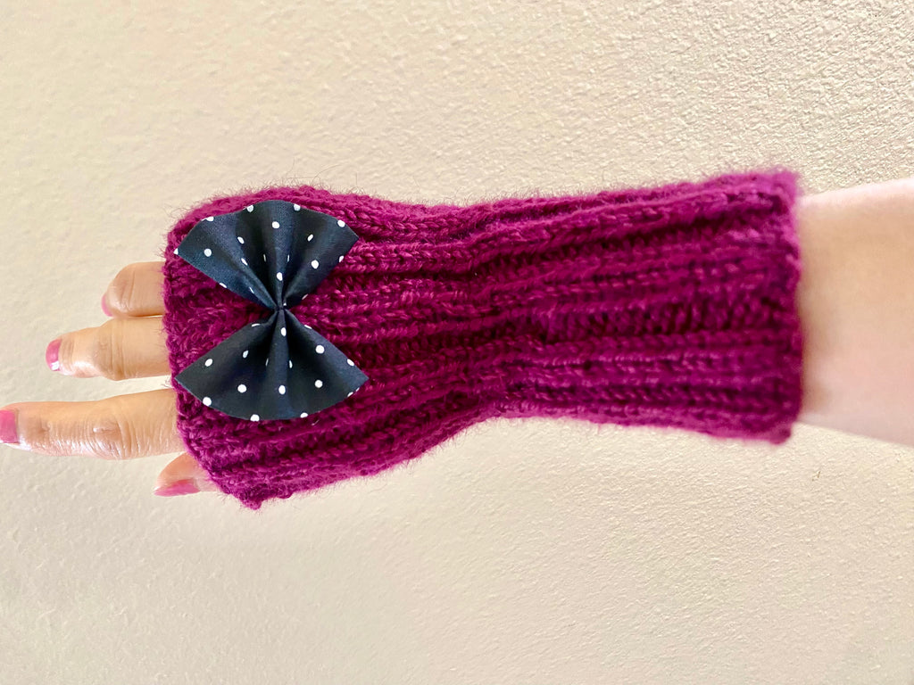 Hand Knit Wrist Warmers with Bow (polka dots)